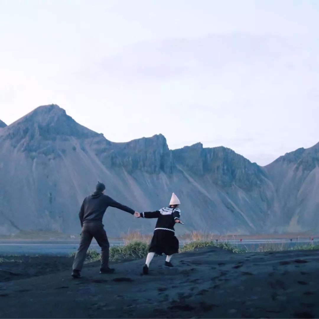 离婚、辞职后,去冰岛当公务员定居的30岁上海姑娘:我没有能力过我不想要的生活 https://snxa.com/wp-content/uploads/2020/08/frc-b1bf5f2b207e8629d8e67749f2d375df.jpeg