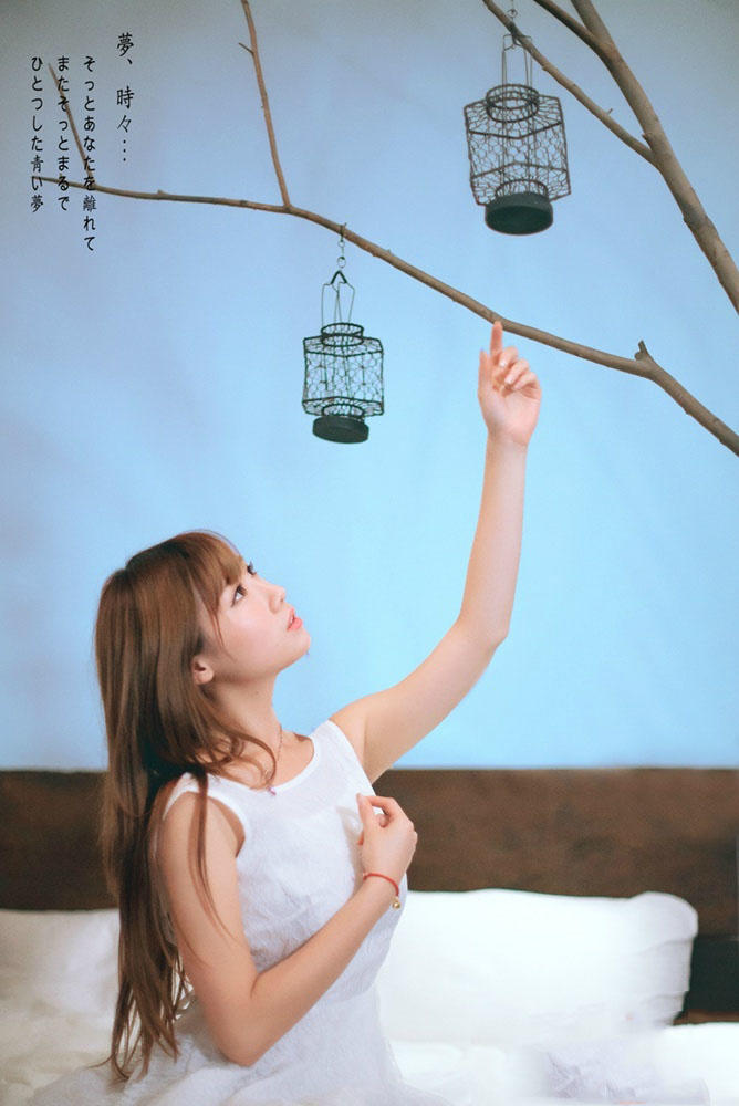 美丽的白衣姑娘