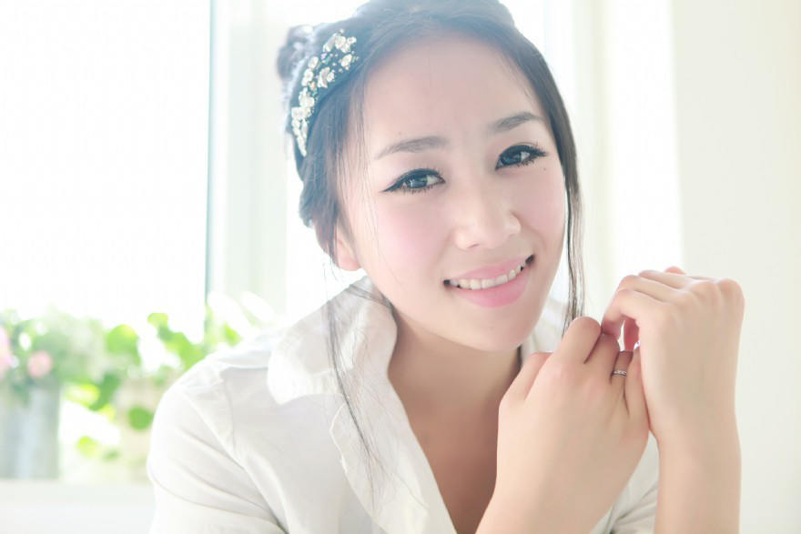 少女一个人的午后