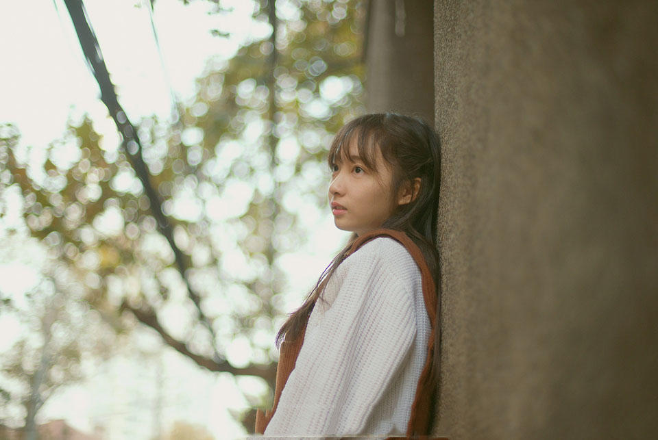 甜美少女的户外