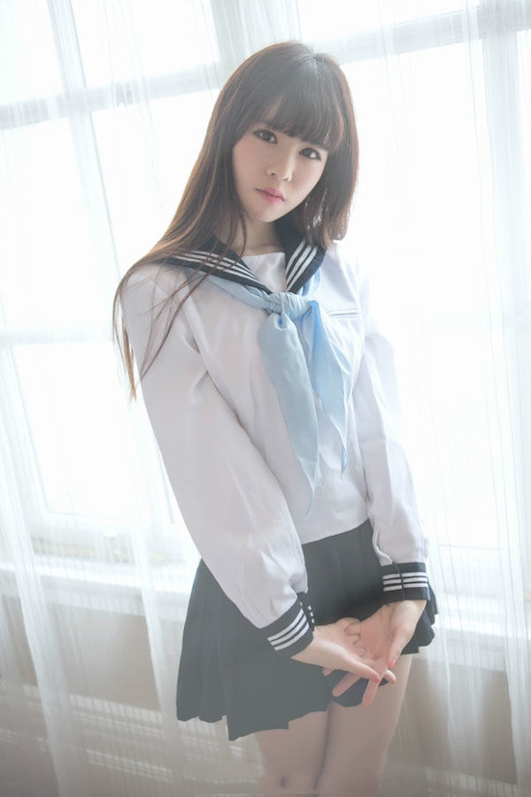 水手服美女