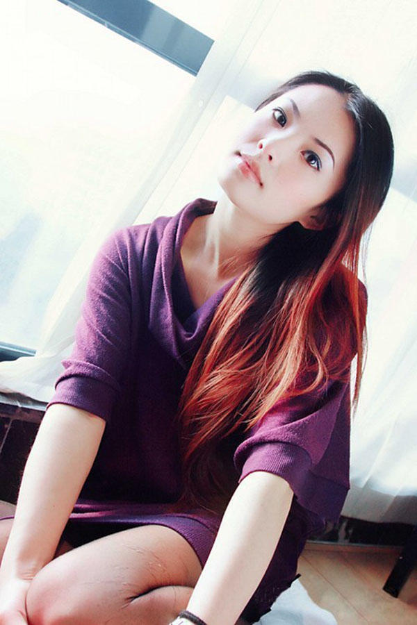 可人的性感睡衣