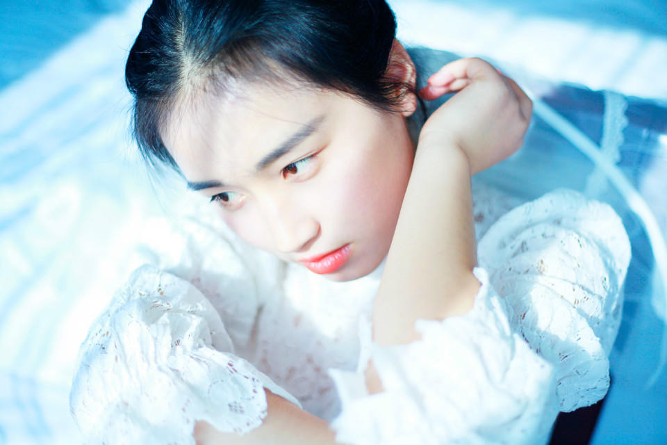 草莓小清新美女