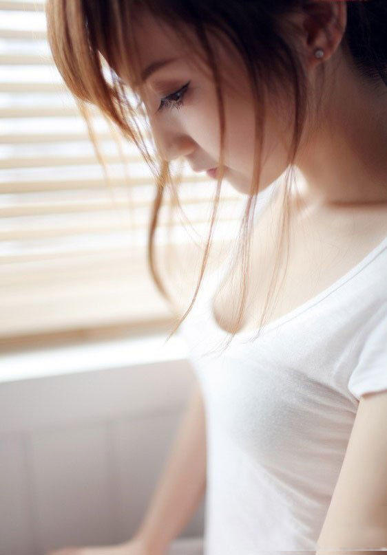 美丽典雅的女孩