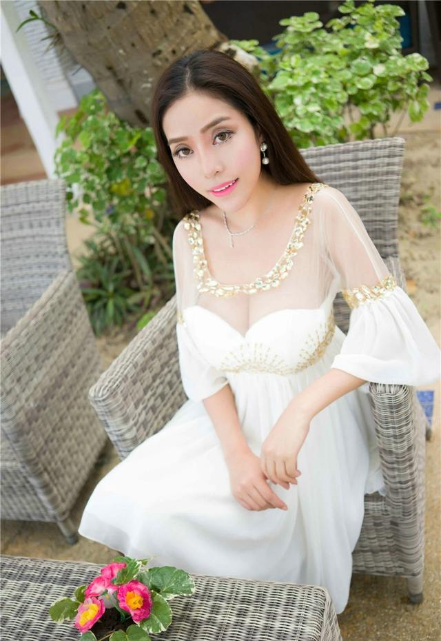 成熟性感美女陈欣