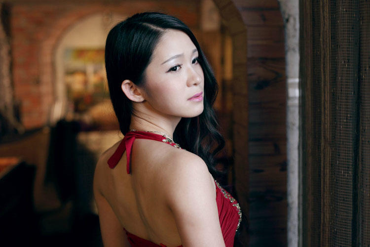 妖娆美艳的少妇