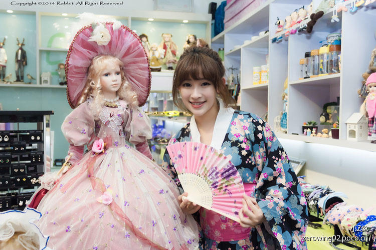 身材曼妙的和服少女