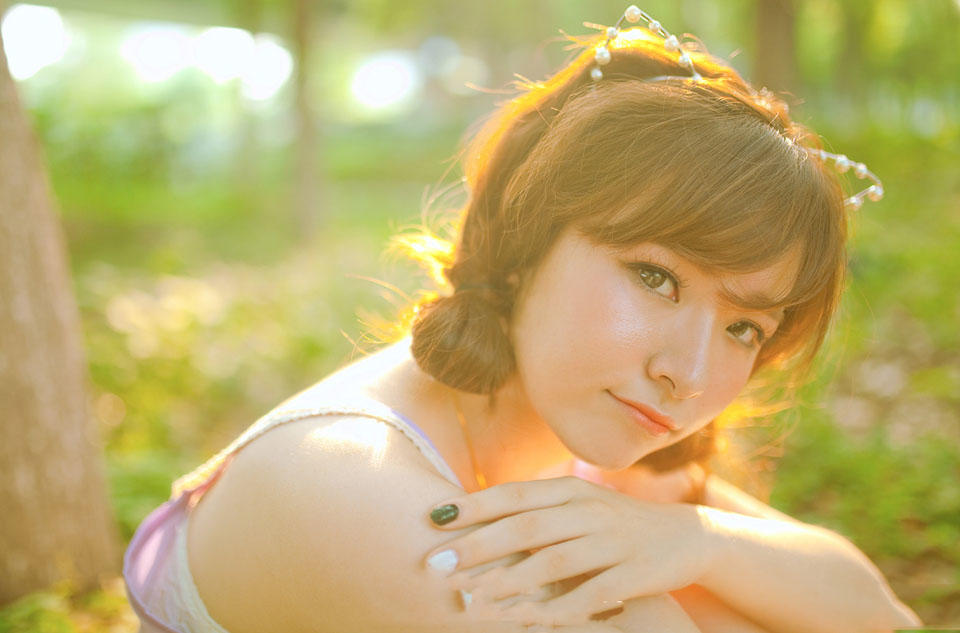 少女的户外调皮