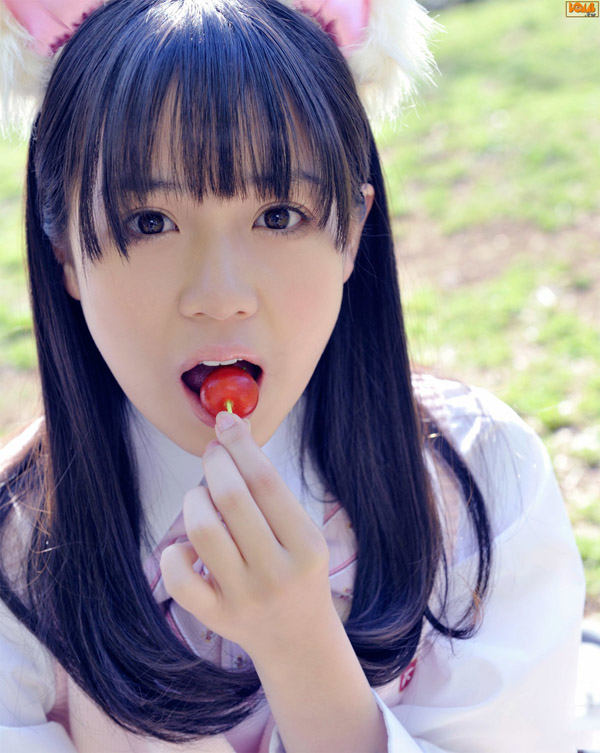 姐妹花扮兔女郎