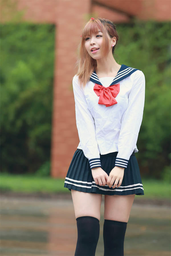少女迷人校服