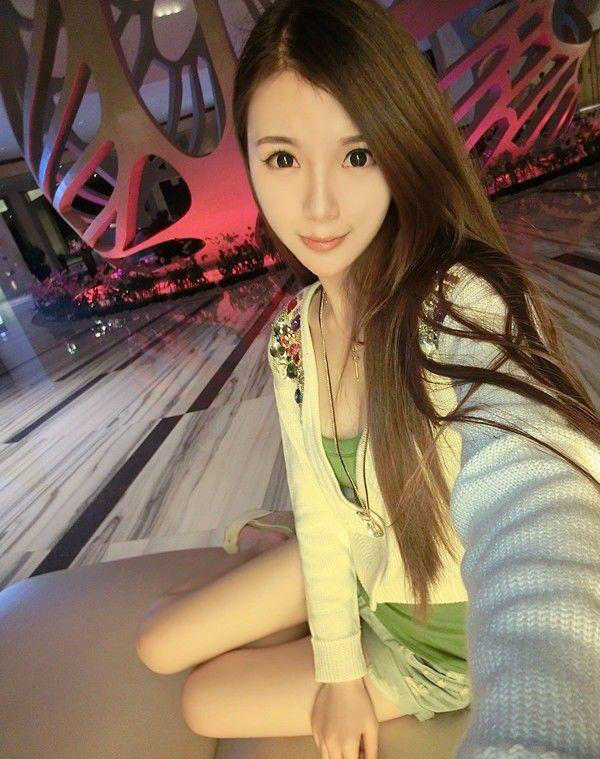 极品美女生活自拍