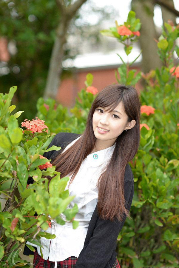 花自飘零水自流