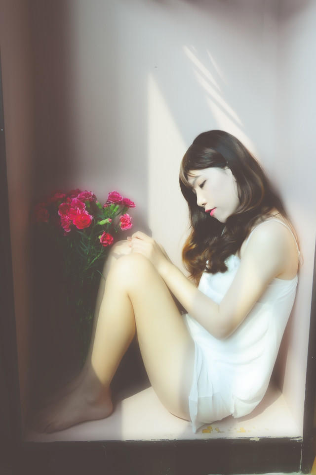 恬静女孩的梦幻美