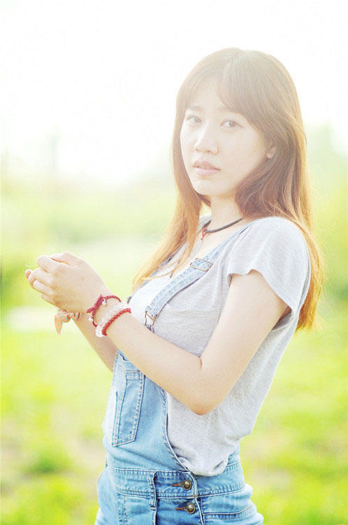 周末阳光下的可爱