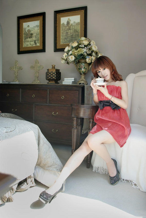 长发少女的梦幻