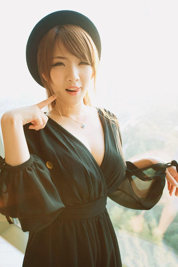 甜小喵的阳光海岸