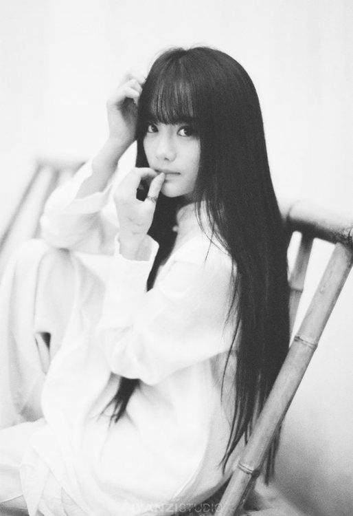 美人如花隔云端