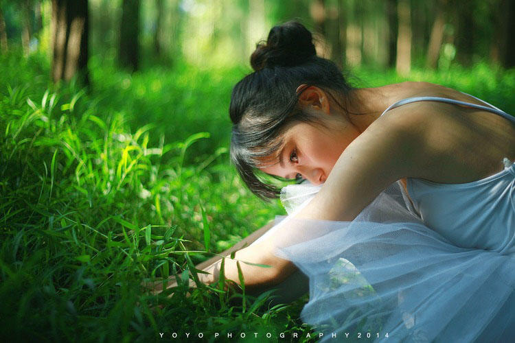 芭蕾少女唯美户外