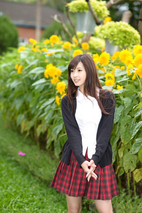 花自飘零水自流