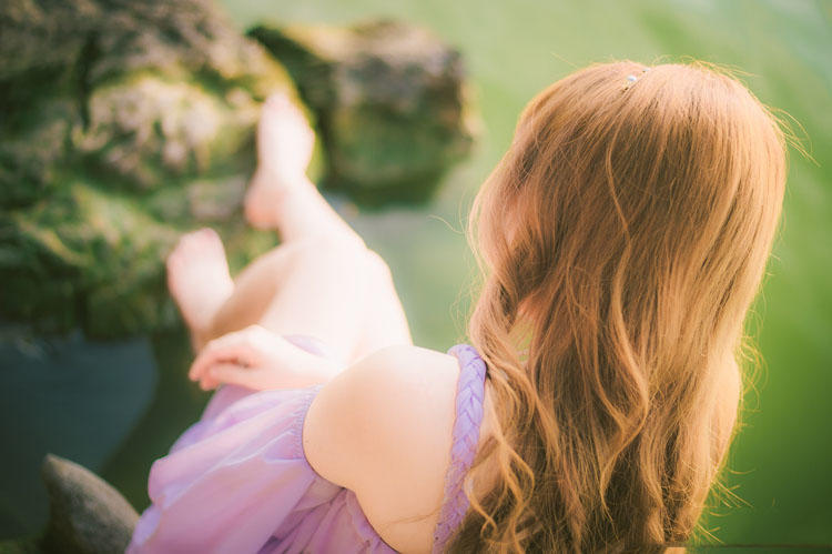 充满灵动的少女