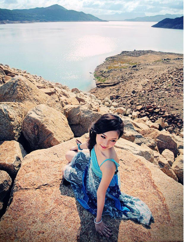 美模龚婉慈吊带长裙