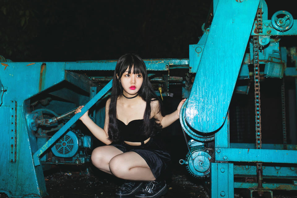 火辣性感的美眉