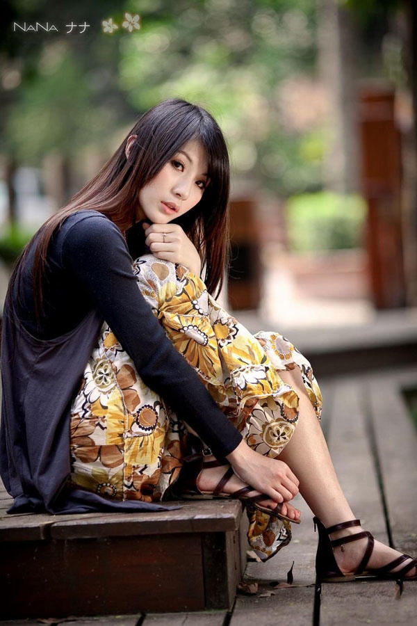 多情自古空余恨