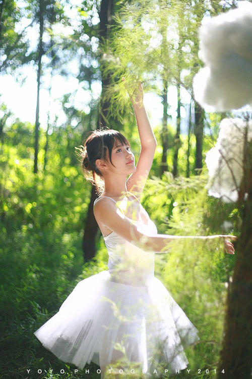 芭蕾少女唯美户外