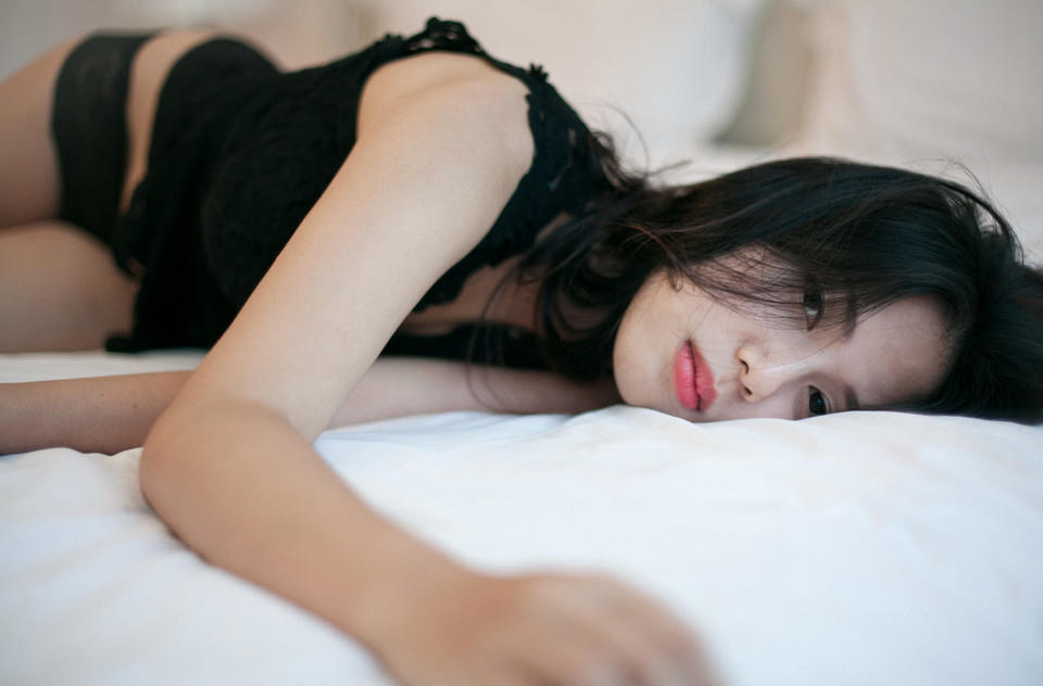 居家女孩气质绝佳