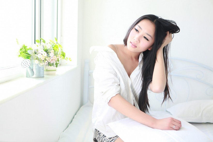 少女一个人的午后