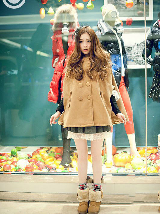 楚楚可怜小美女