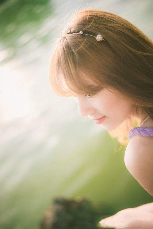 充满灵动的少女