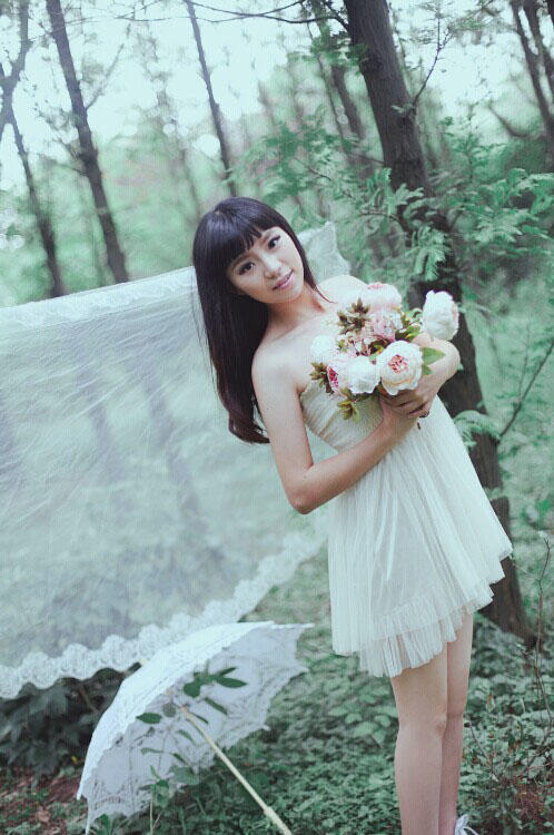 小清新少女的户外