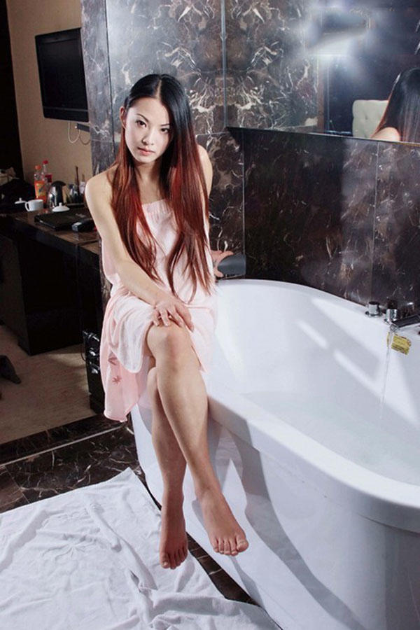 可人的性感睡衣