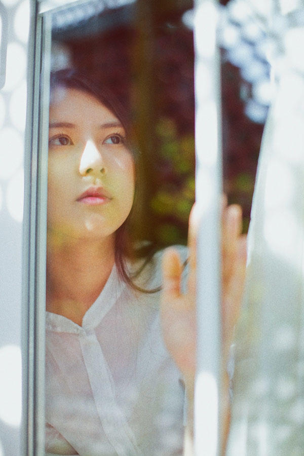 咖啡馆的纯美少女