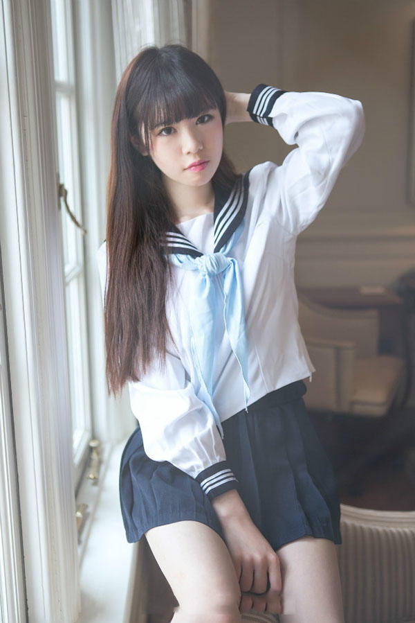 水手服美女