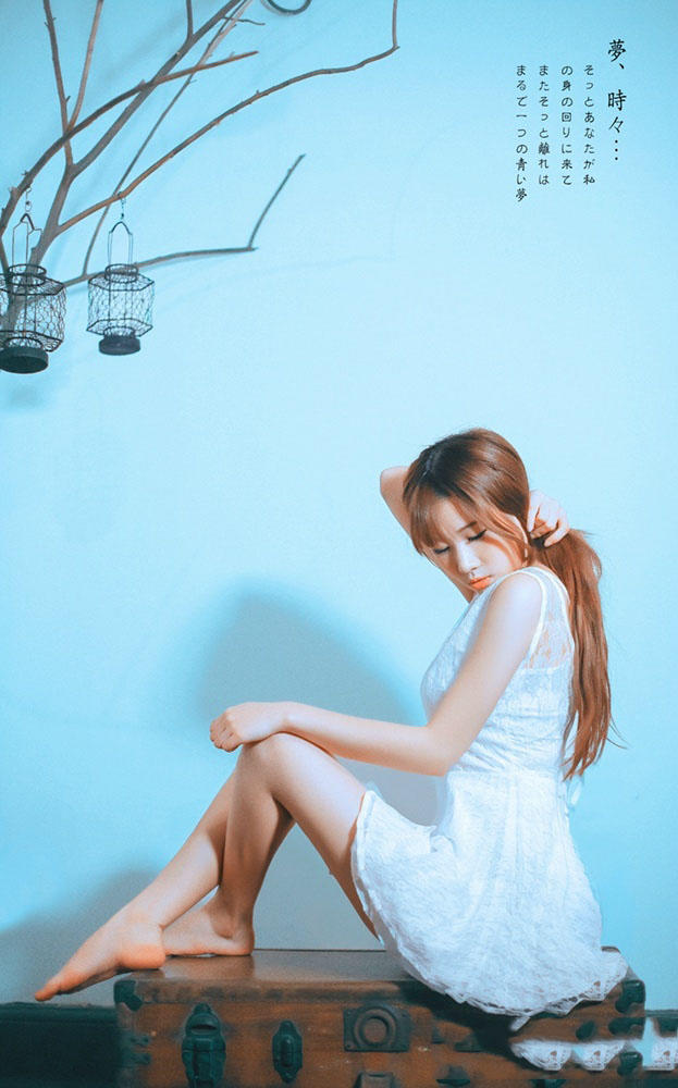 美丽的白衣姑娘