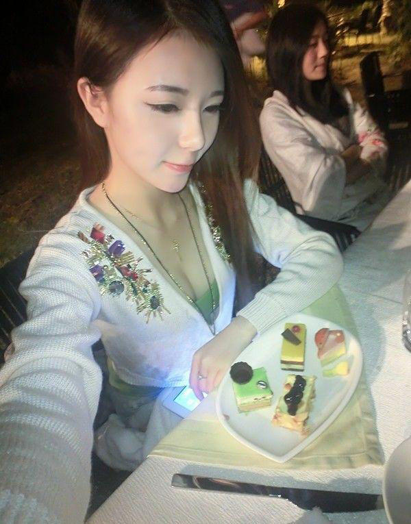 极品美女生活自拍