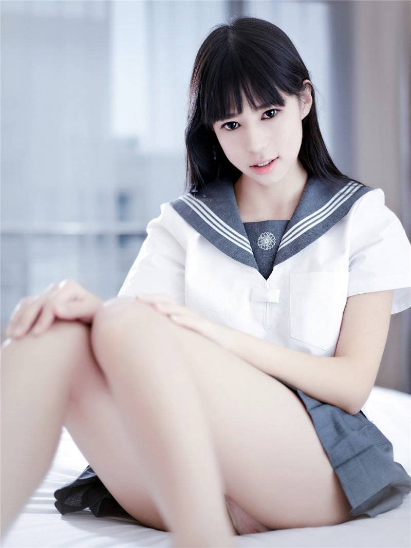 超短裙萌妹子艾栗栗