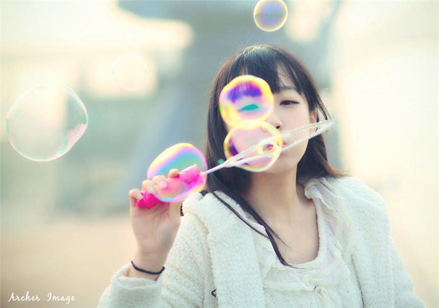 可爱美女馋宝宝